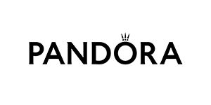 PANDORA潘多拉珠宝是全球著名珠宝品牌。由于其明星产品Moments手链与串饰的自由搭配为女性带来了铭记重要时刻的方式，从而使PANDORA 潘多拉珠宝获得了世界各地女性消费者的喜爱，PANDORA潘多拉珠宝始于1982年，由丹麦金匠Per Enevoldsen和他的妻子Winnie于丹麦哥本哈根创立。此后，PANDORA踏入快速发展的历程，由一间本地丹麦珠宝店发展成全球知名的品牌之一，启发世界各地的女性展现她们的个性和故事。